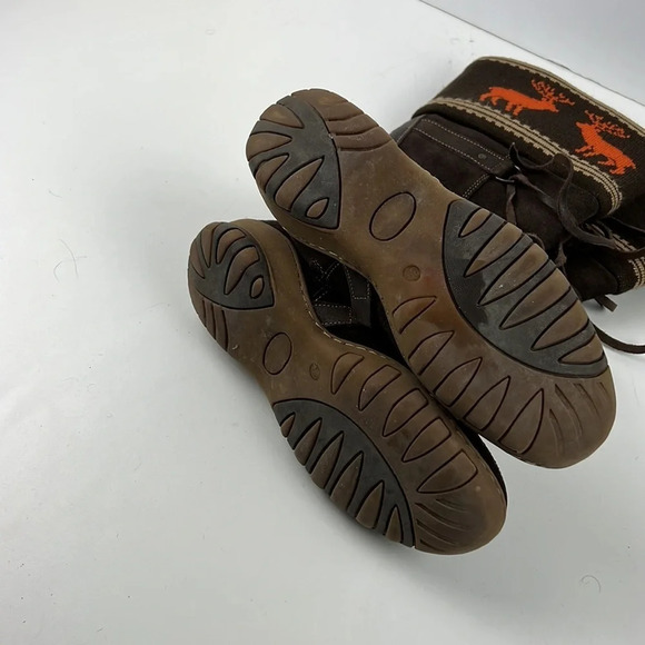 Brown Suede Mukluks Tall Fleece Lined Winter Boots Leather Ties - Picture 9 of 10